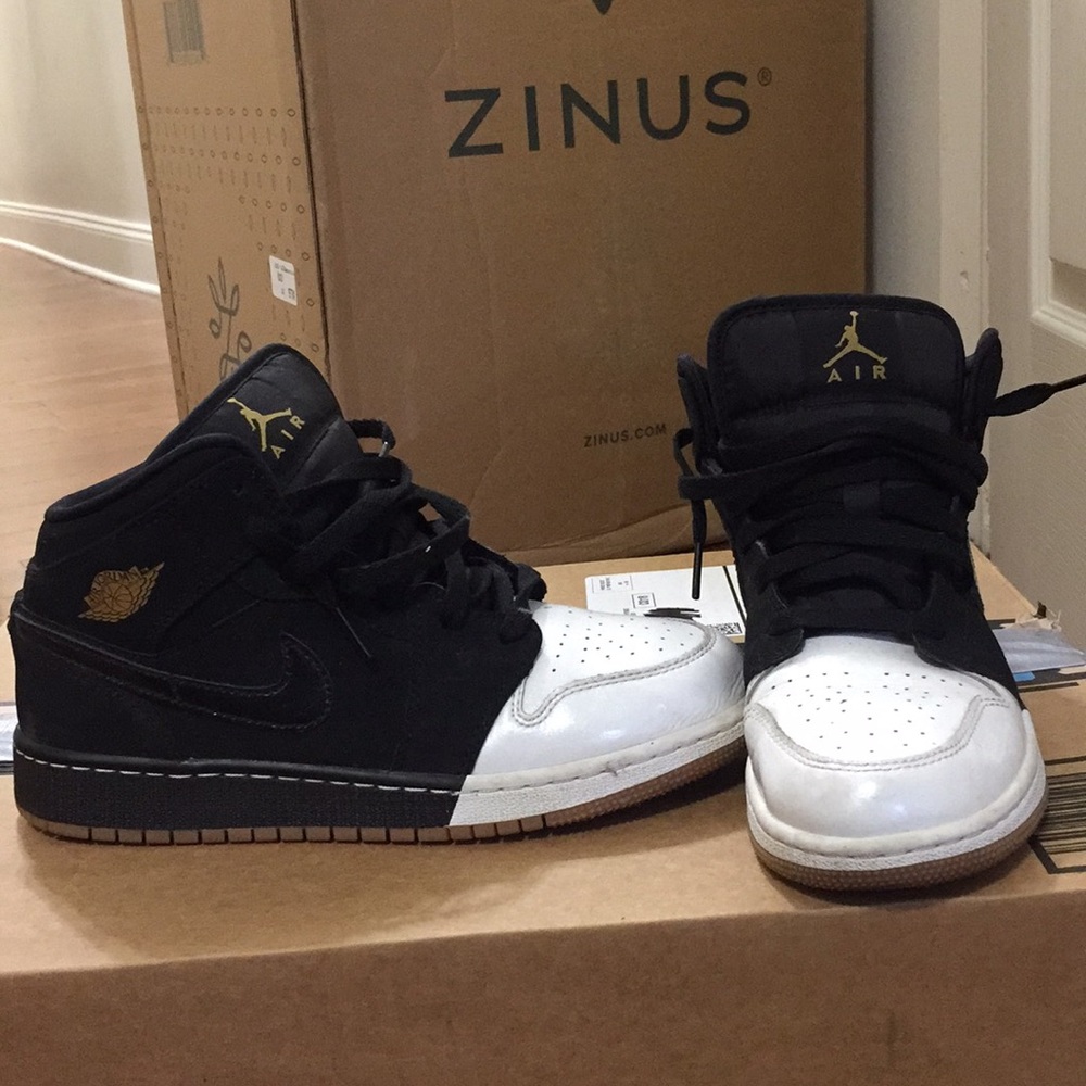 Air Jordan 1, Size 6Y, worn in good condition